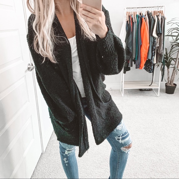 Vintage Sweaters - Vintage Oversized Chunky Cardigan Sweater Black